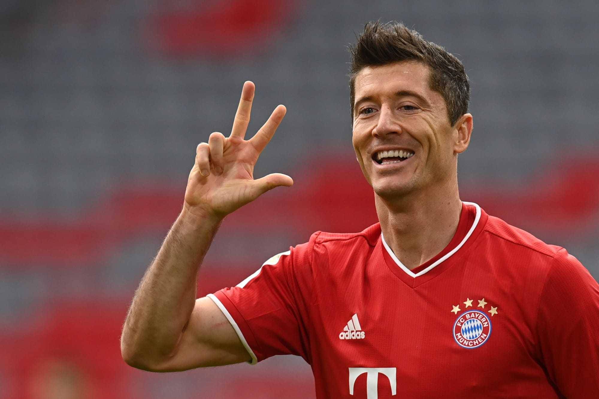 在线体育-莱万多夫斯基成名之战