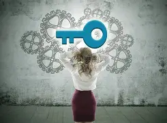 在线体育-关键时刻突围战来临，曼联围绕足总杯主帅复盘，话题不断，细节决定成败(向奋斗目标进军的关键时刻)